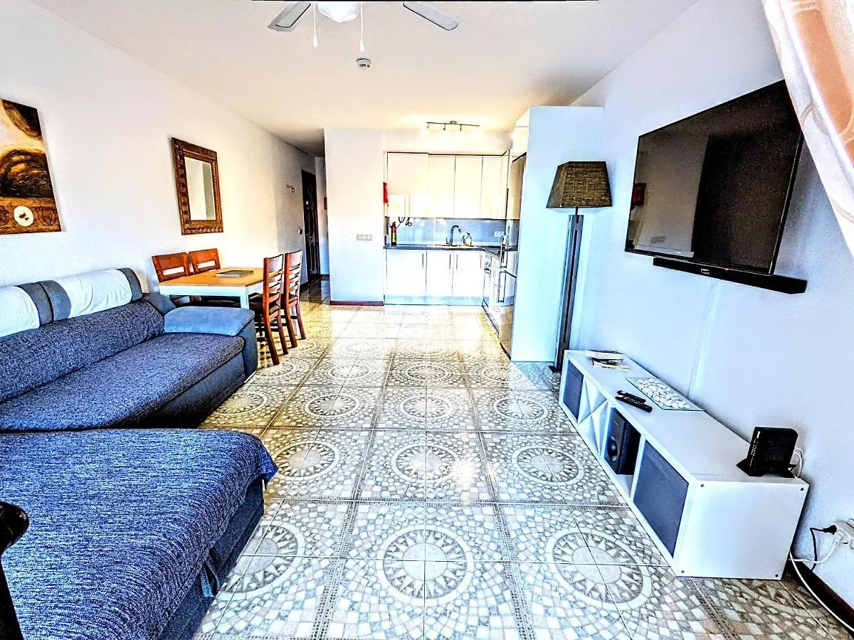 Luxury Newly Refurbished Modern Apartment With Stunning Mountain Views - Xmas And Ny 2025-2026 Now Booking San Miguel de Abona